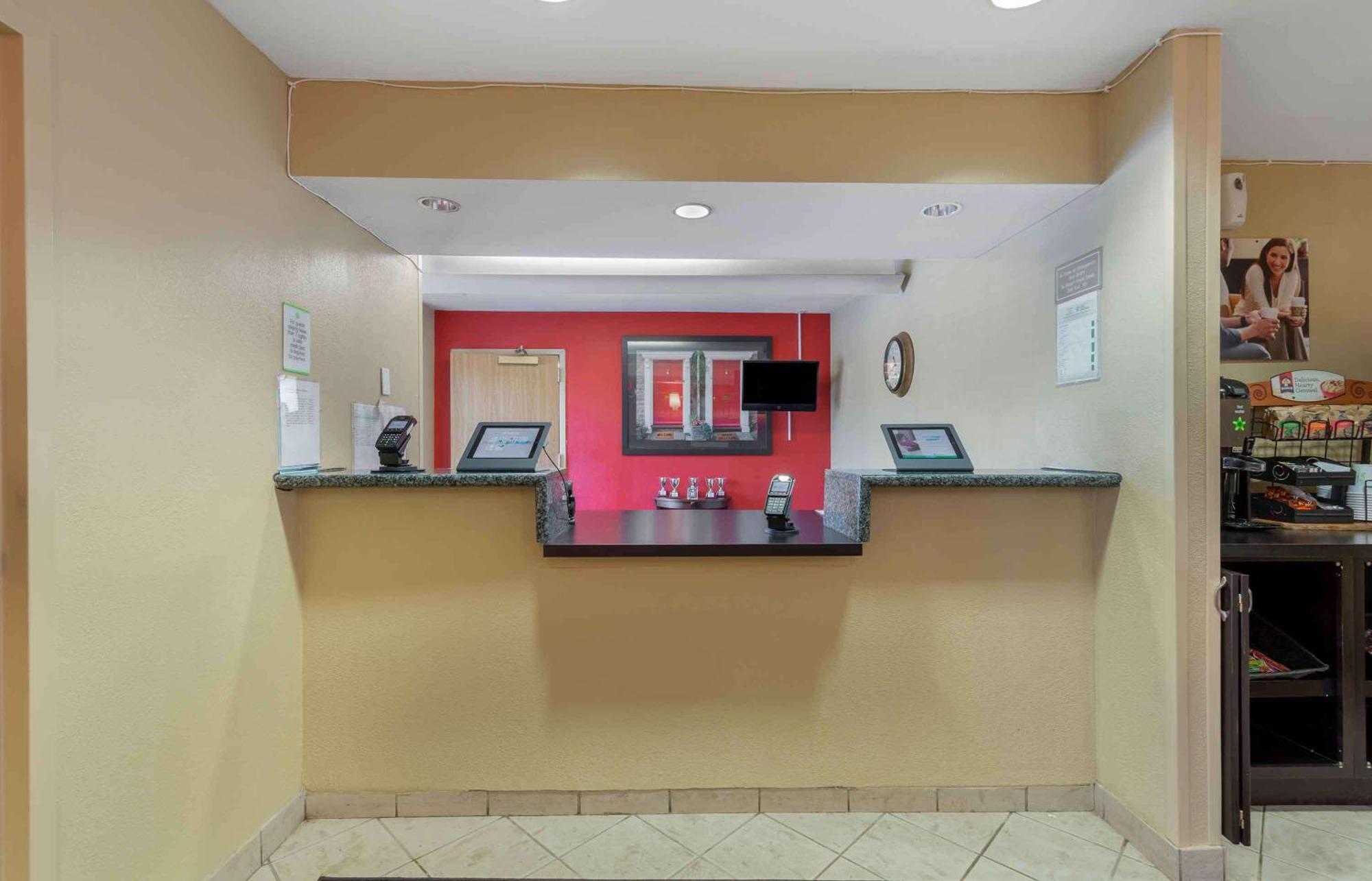 Mainstay Suites Washington Dulles Airport Chantilly Bagian luar foto