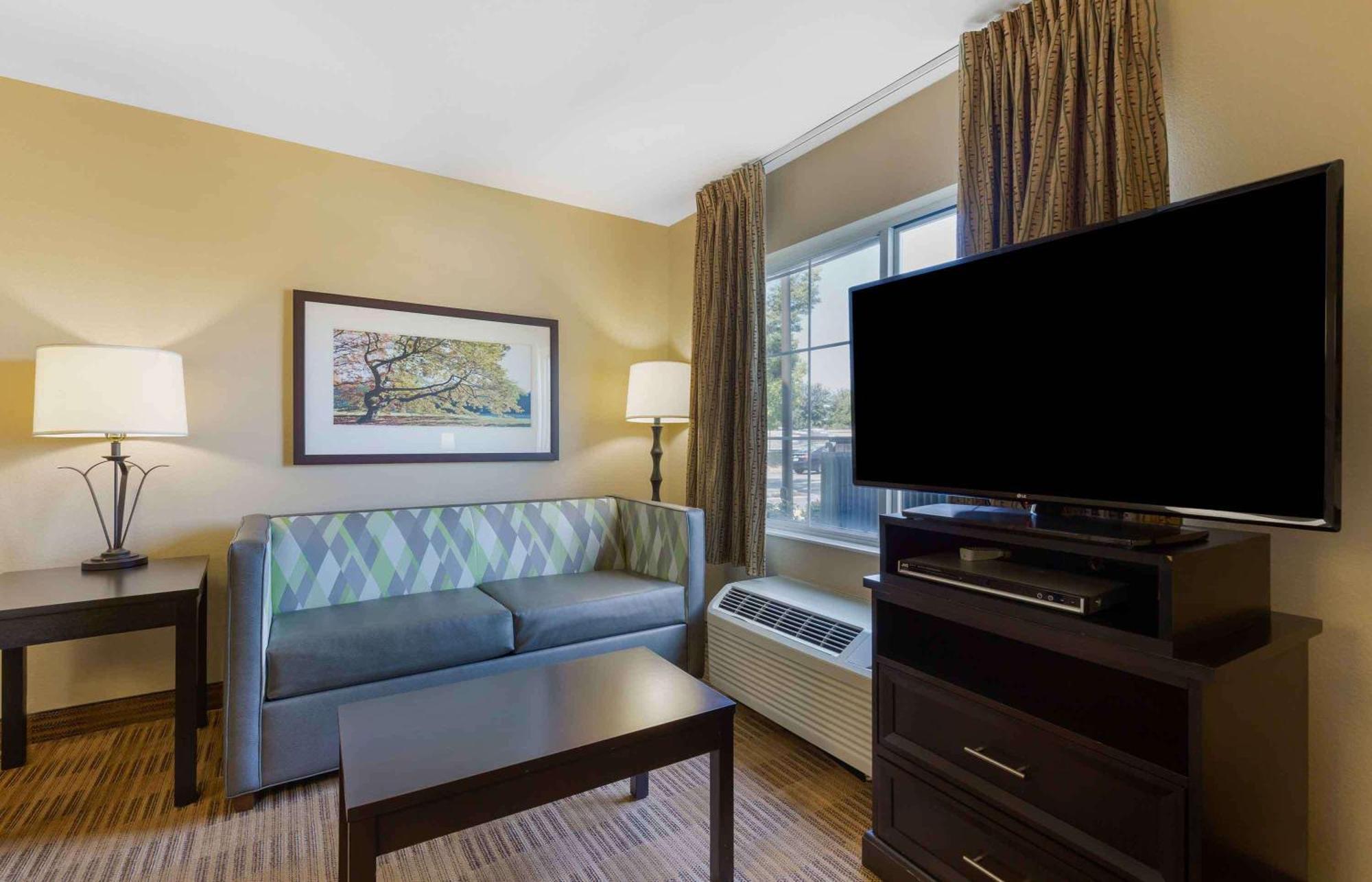 Mainstay Suites Washington Dulles Airport Chantilly Bagian luar foto